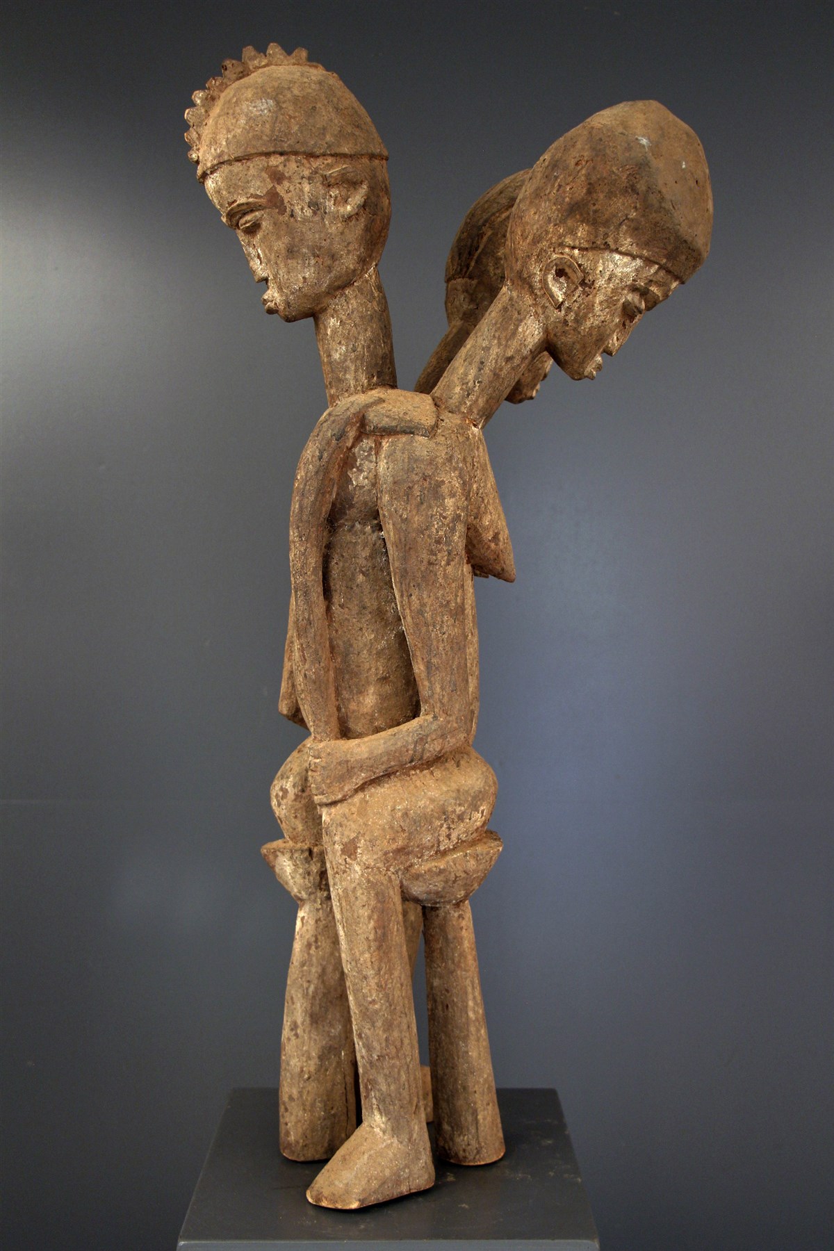 Statue Lobi Bateba tripode (6388) Statues Art Africain